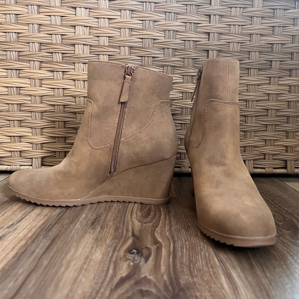 SOUL naturalizer.  Brand new.  Ankle wedge booties.  Camel color.  Size 9.5.